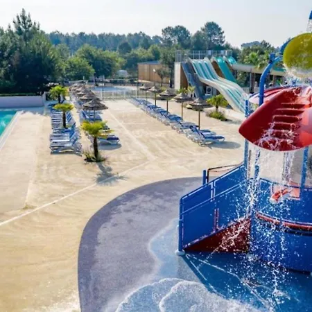 Mh365 2 Avec Parentale Et 2 Salles De Bain 40m2 Dans 4 Etoiles Campingplads *